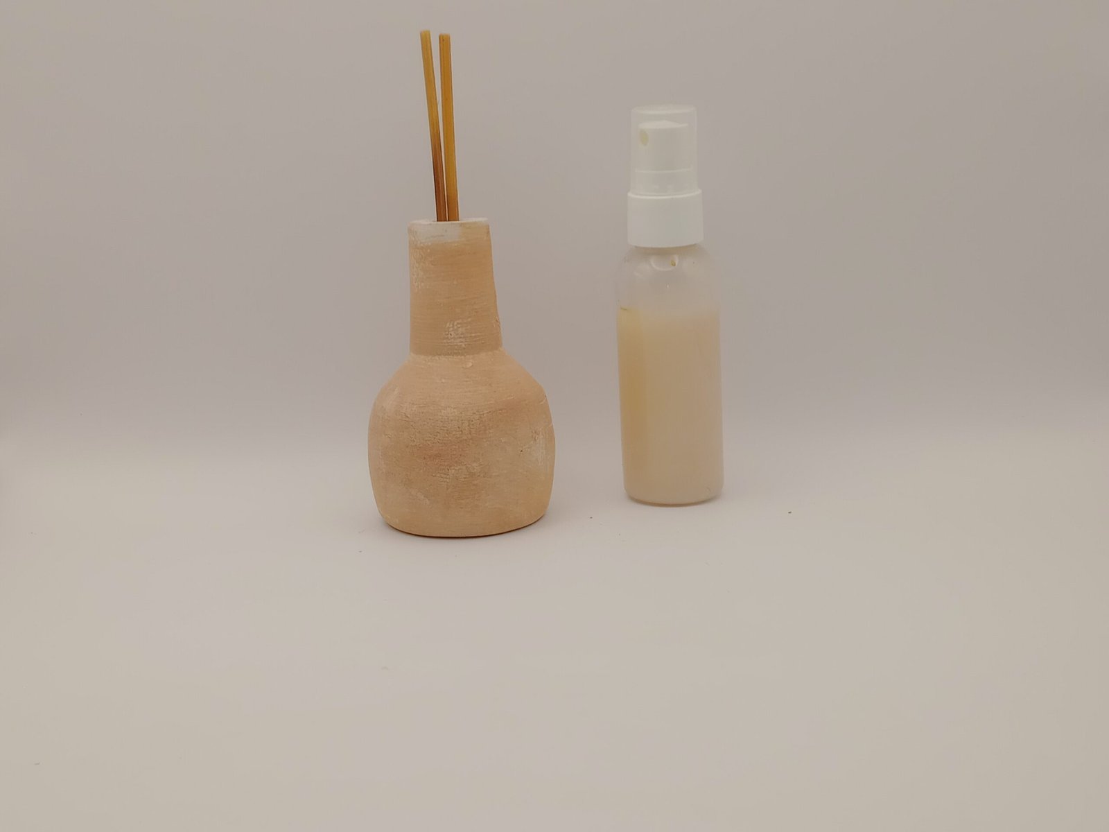 Κεραμικά DIFFUSER 50ml ΜΕ ΦΥΤΙΚΟ ΑΡΩΜΑ